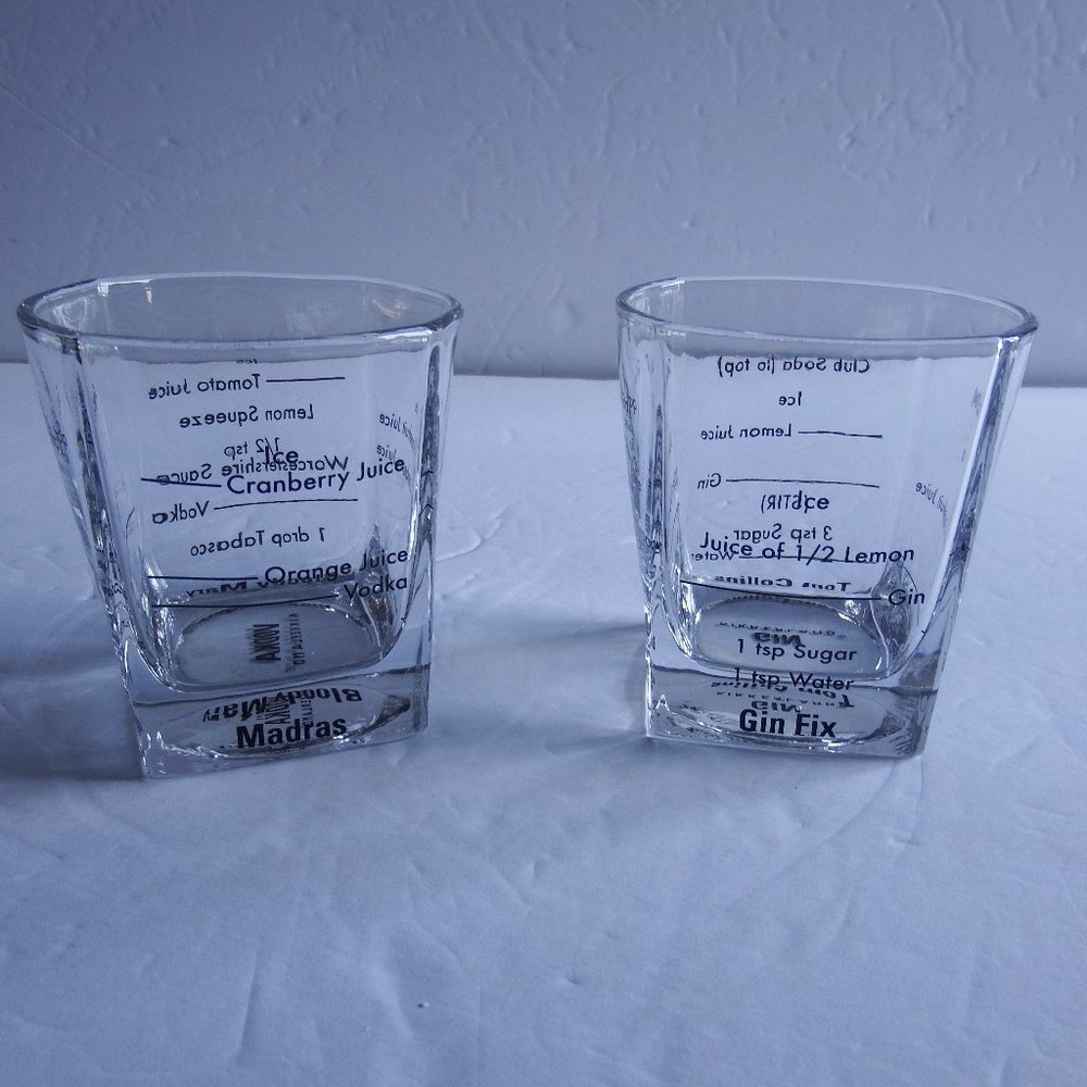 NEW Set of 2  Rocks Drink Recipe Glasses 3.5"x3.5"